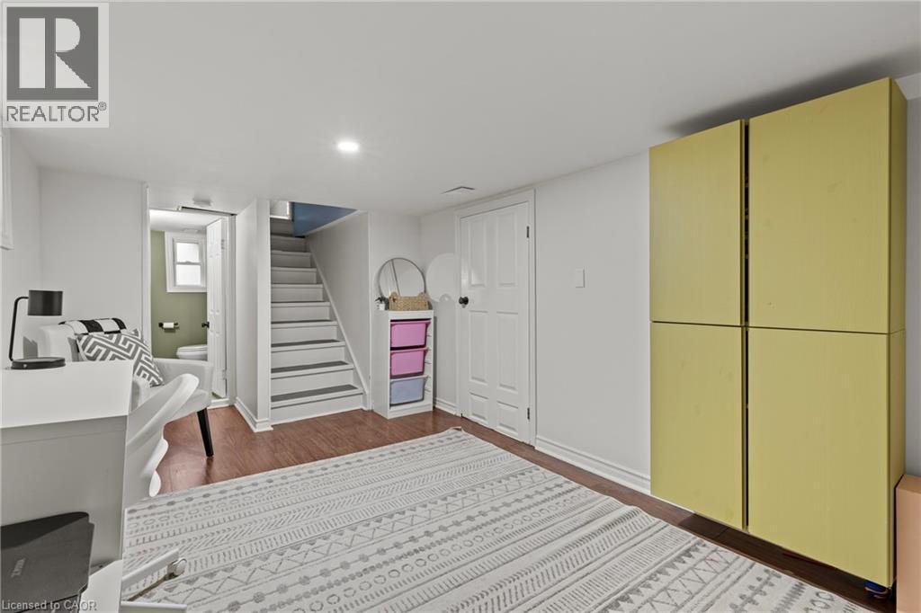 33 HUXLEY Avenue N, Hamilton, Ontario, L8H4P1 — Photo 18
