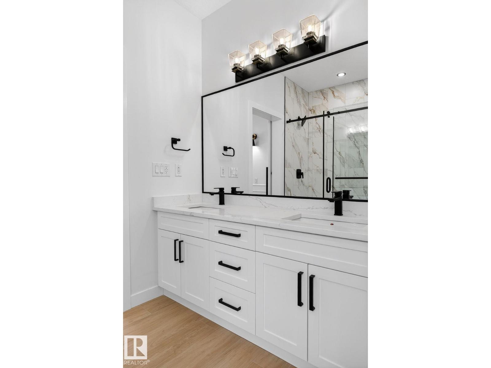 3318 CHICKADEE DR NW, Edmonton