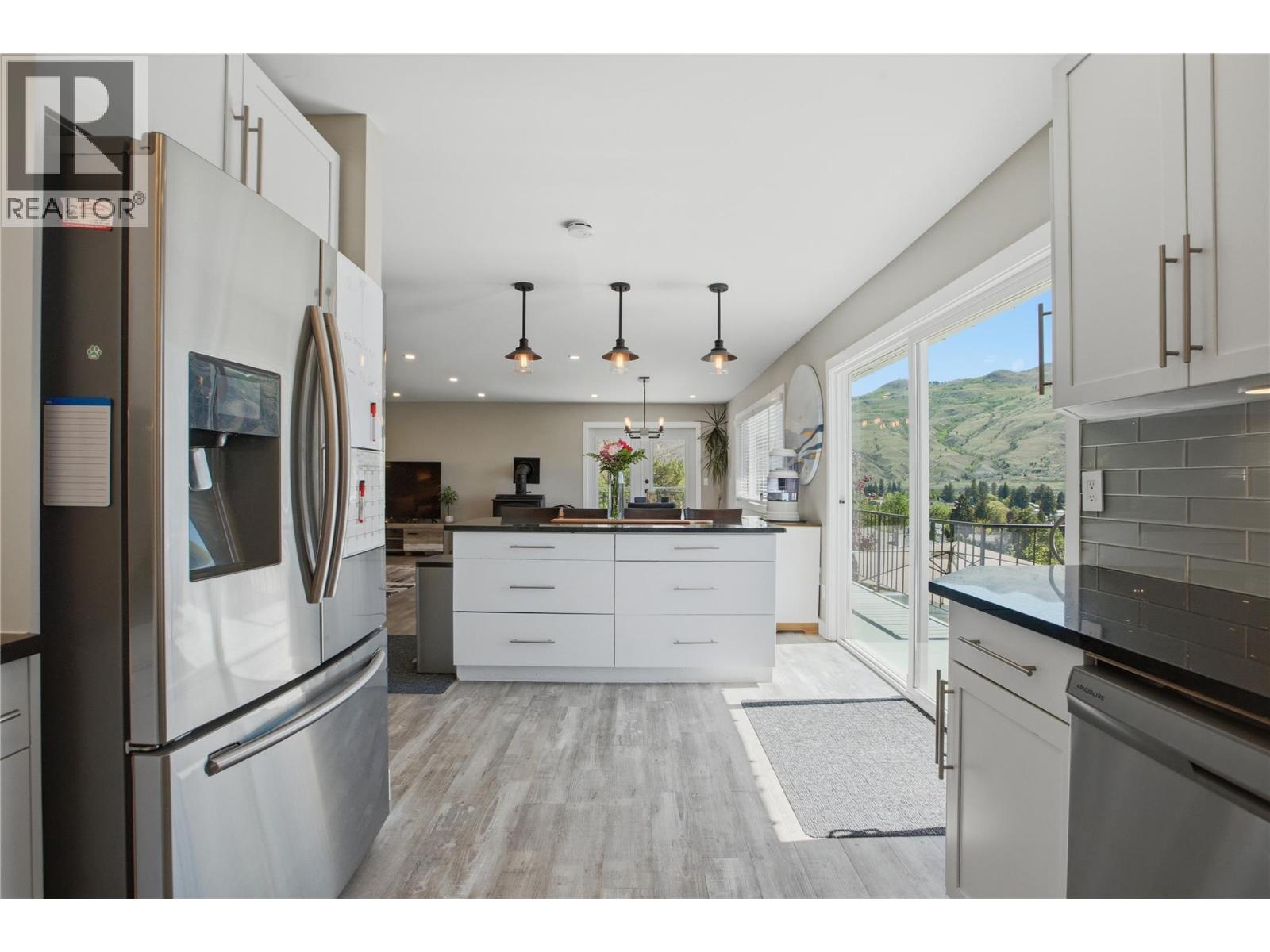 899 Ida Lane - 12