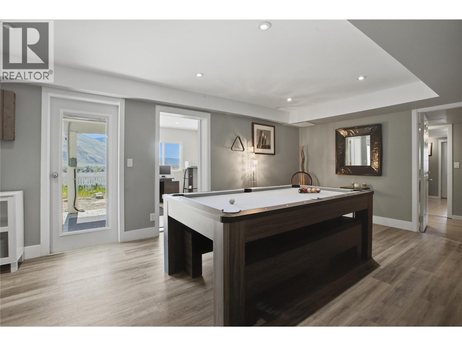 899 Ida Lane - 38