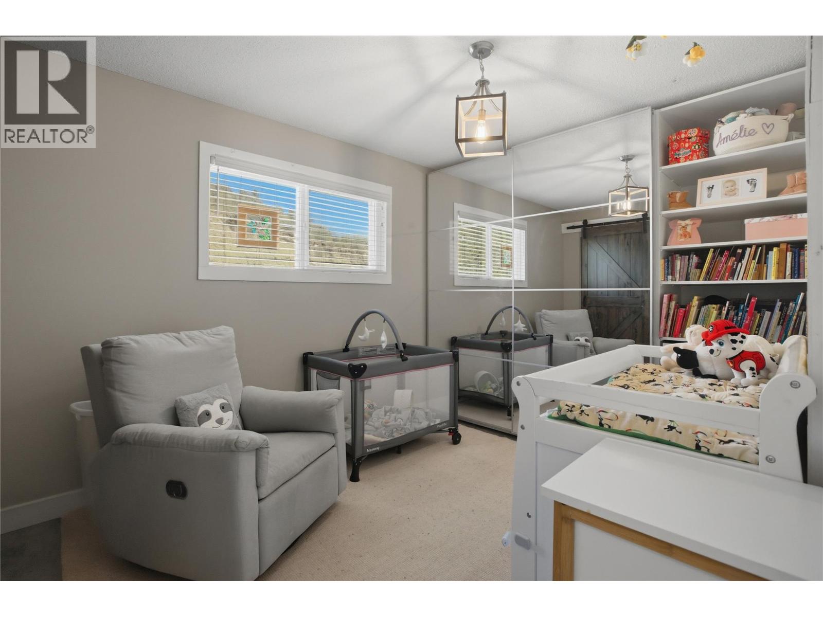 899 Ida Lane - 26