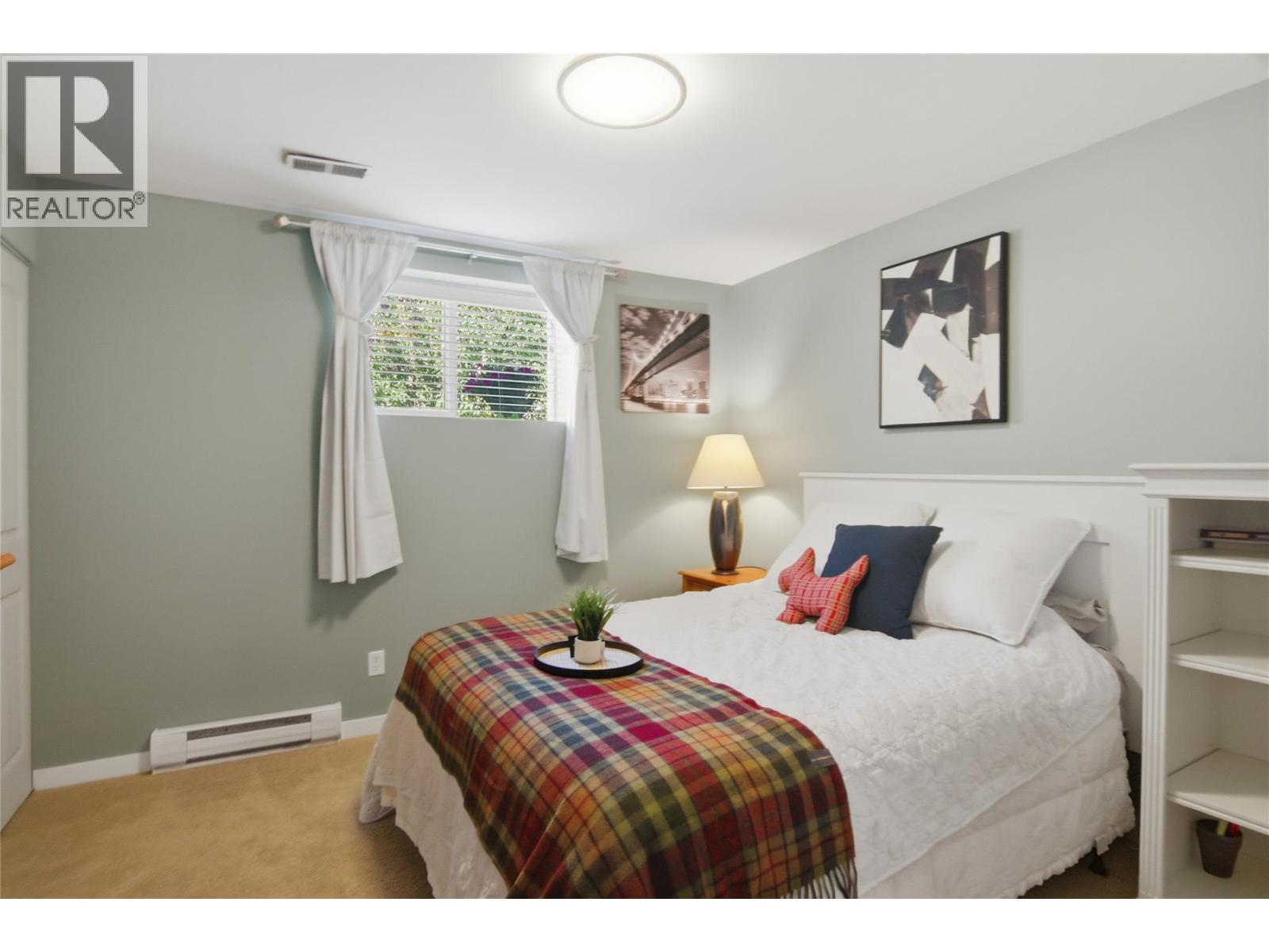 899 Ida Lane - 56