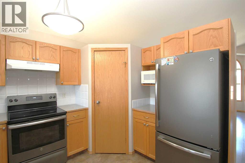 188 Deschner Close, Red Deer