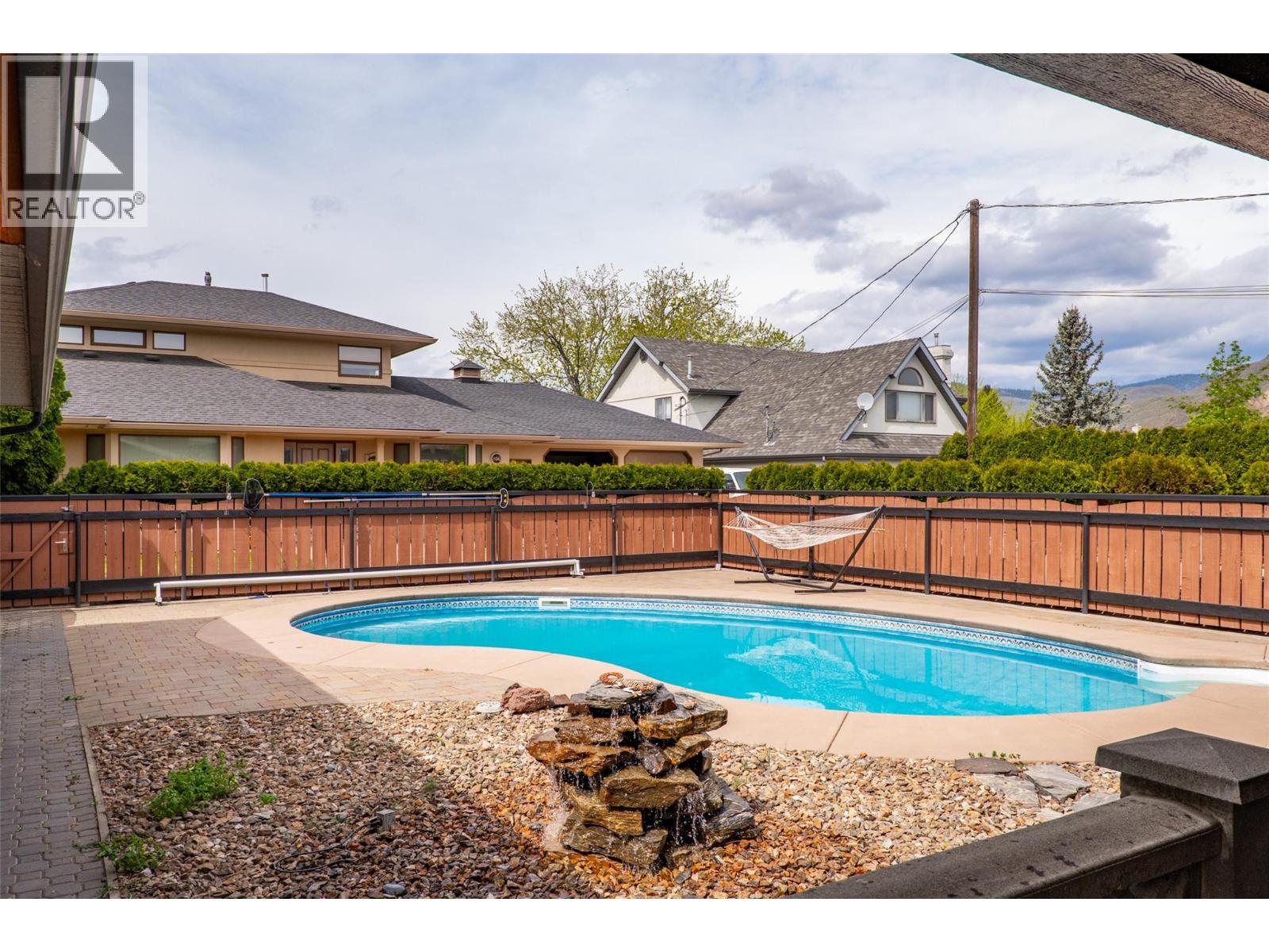 850 WINDBREAK Street - 27