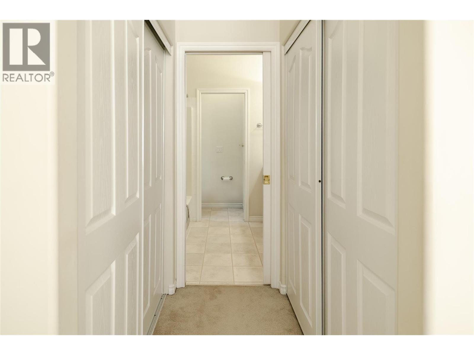 377 MCCARREN Avenue - 16
