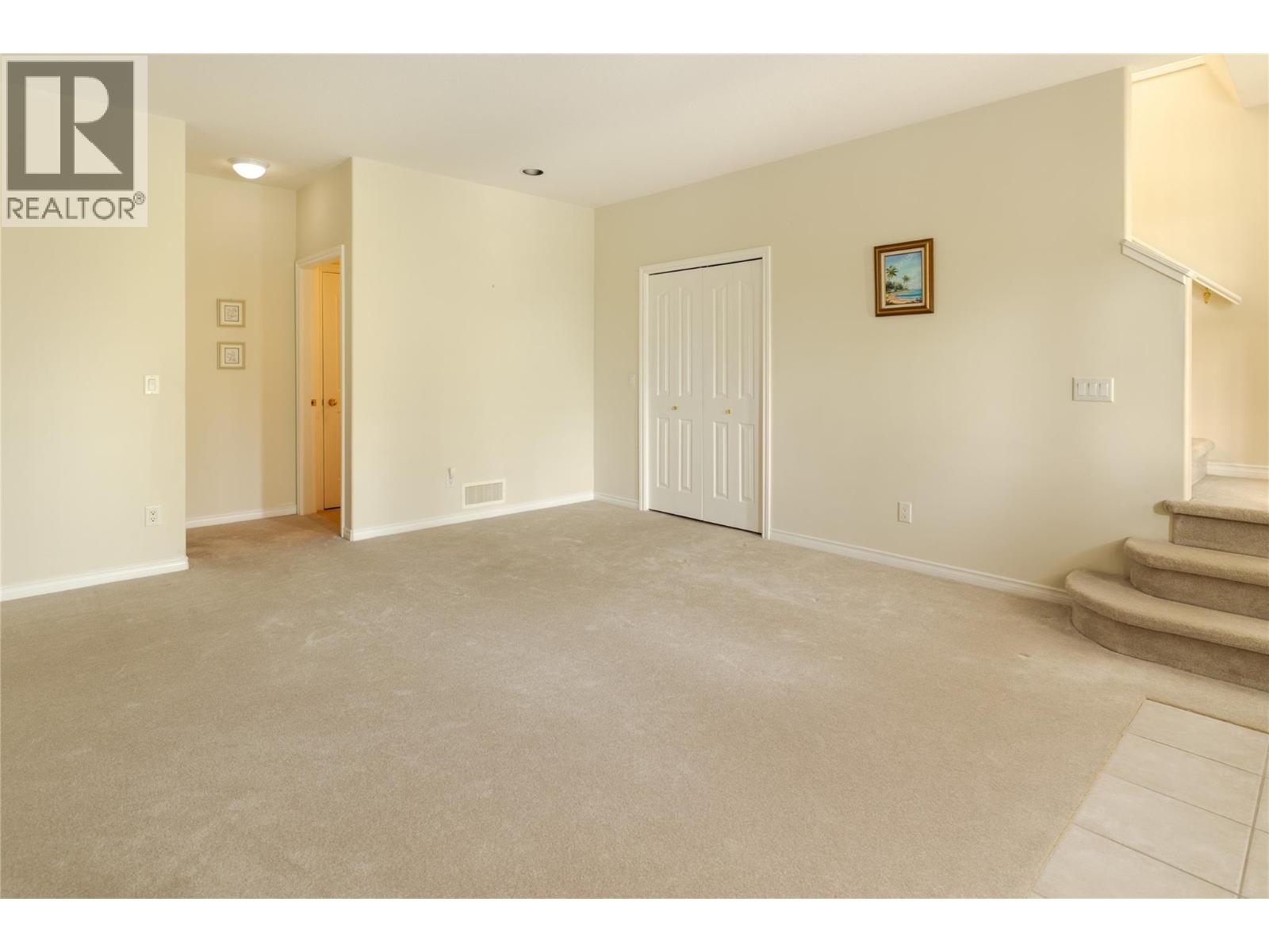 377 MCCARREN Avenue, Kelowna