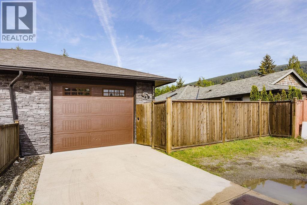 757 GERUSSI LANE, Gibsons