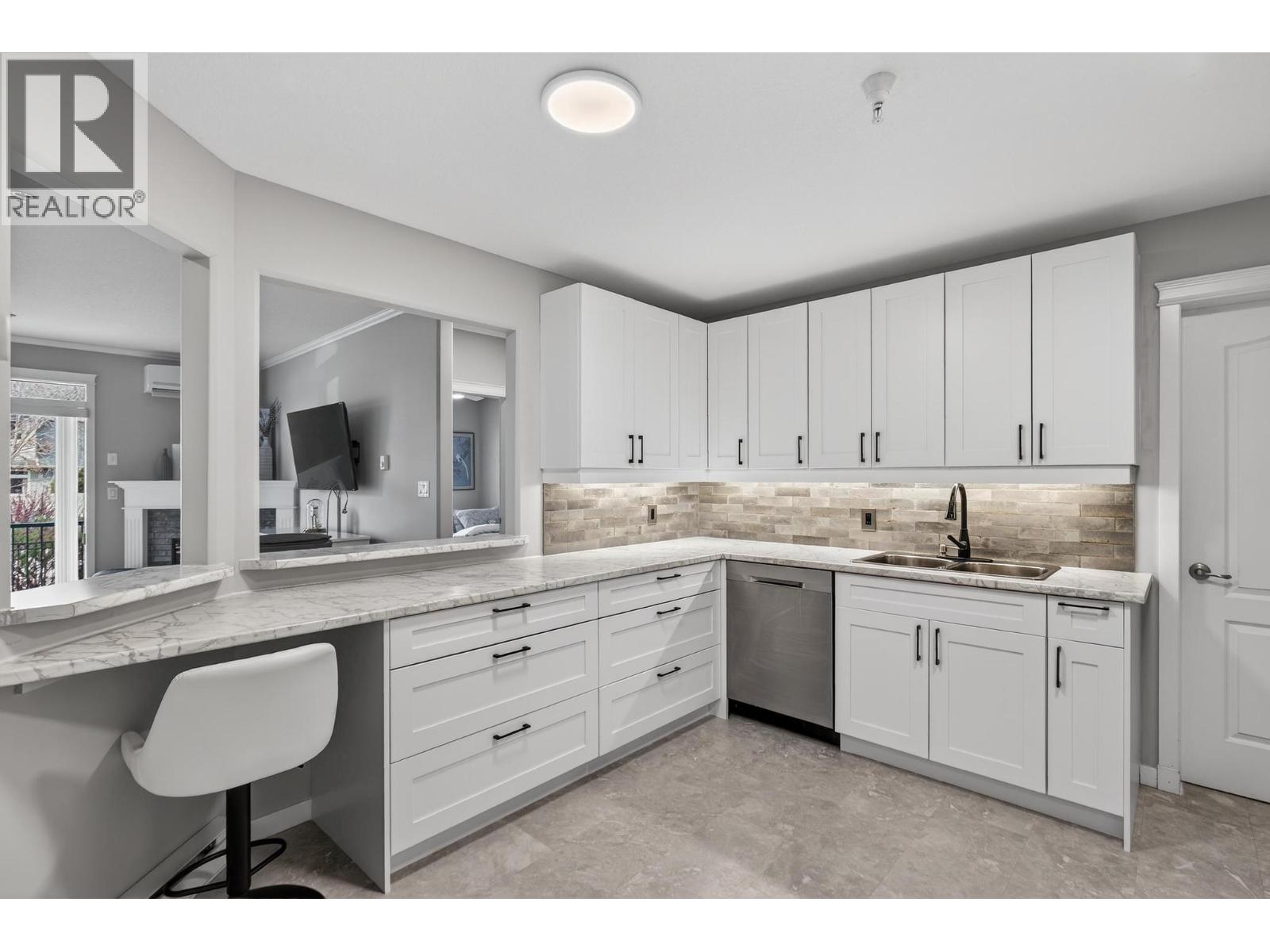 305 Whitman Road Unit# 108, Kelowna