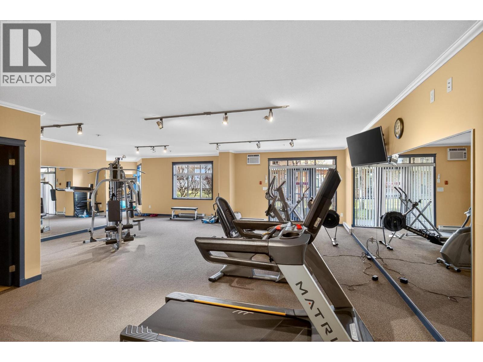 #108 305 Whitman Road - 24