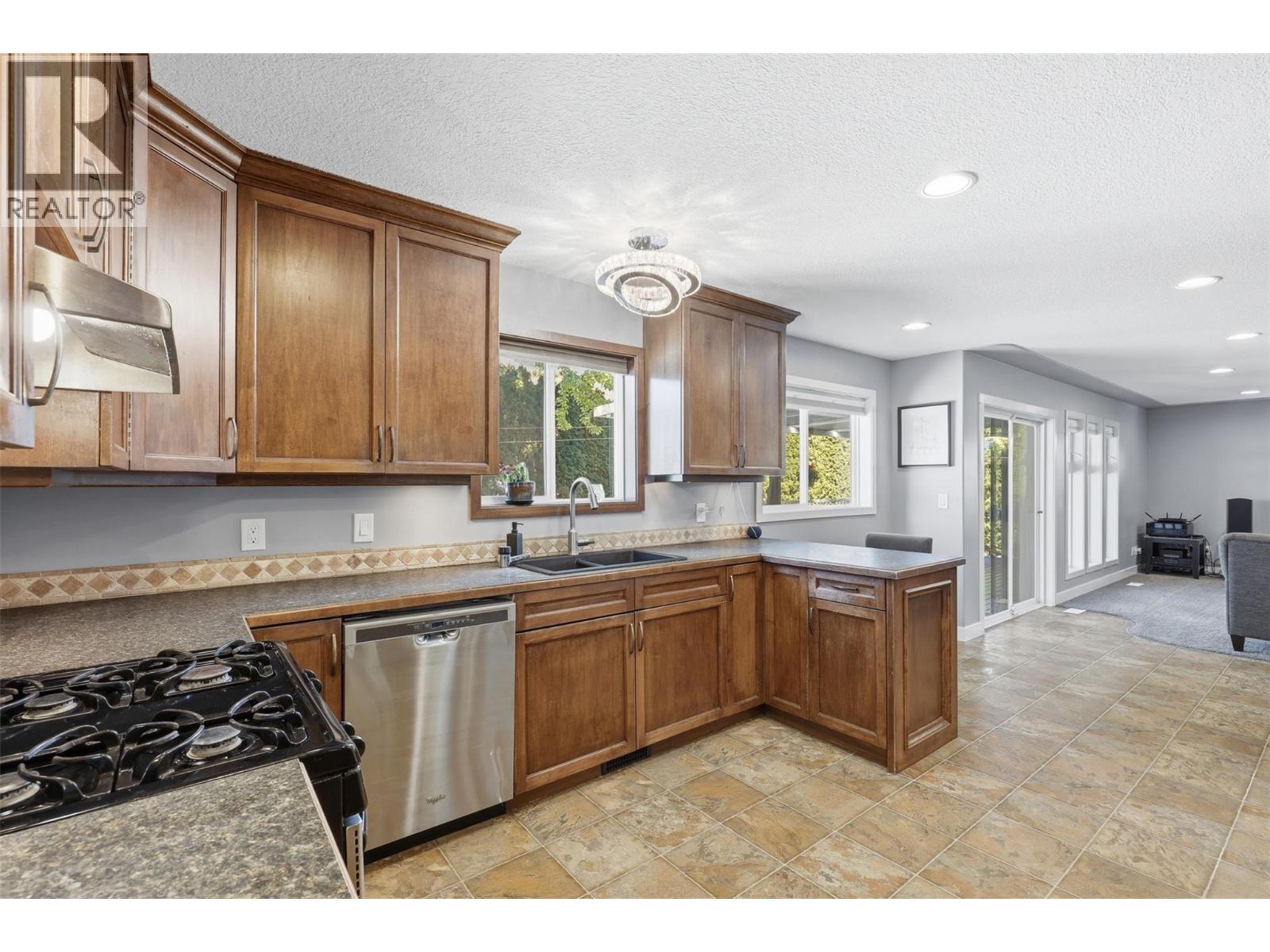 3150 BANK Road - 13
