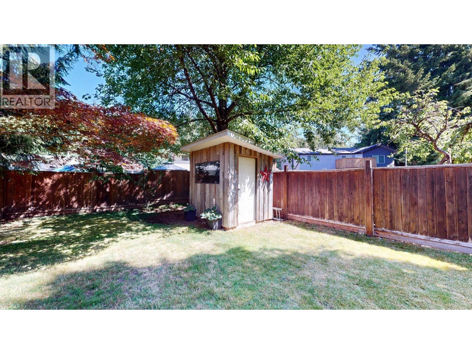 5 Bed, 3 Bath House for Sale in Squamish – 38549 WESTWAY AVENUE, Squamish - Image 6
