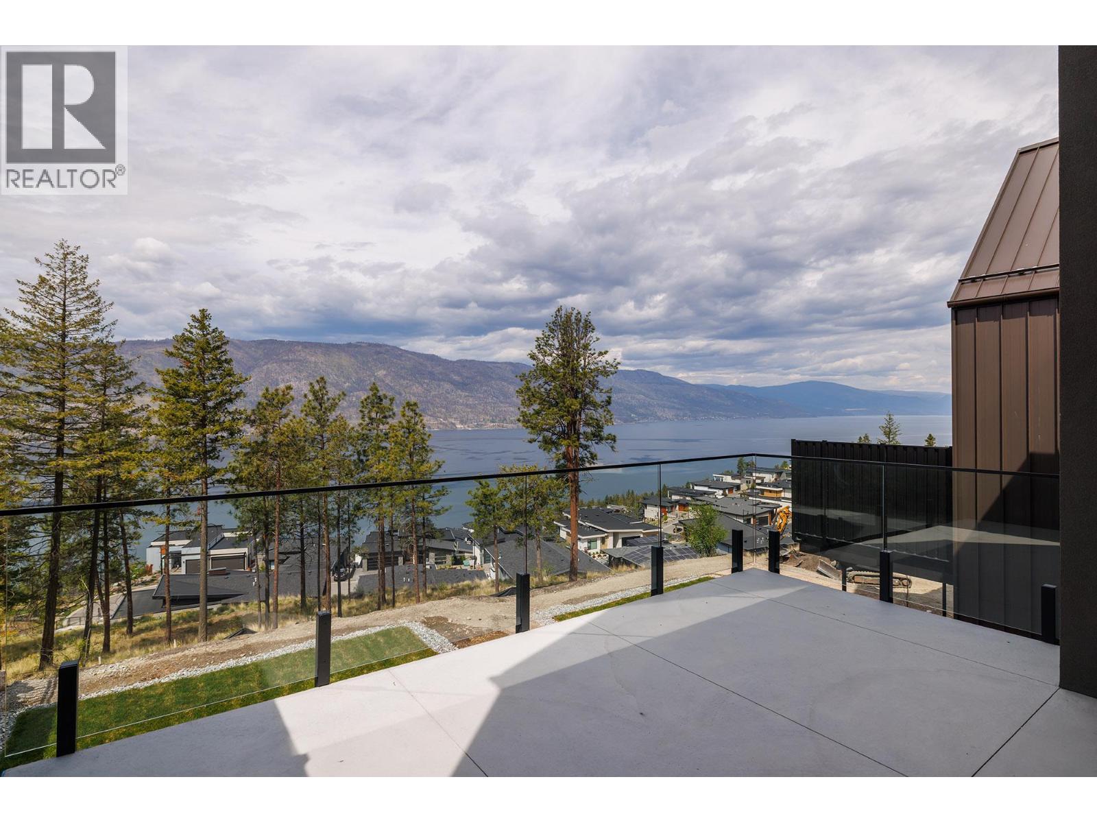  3711 McKinley Beach Drive, Kelowna