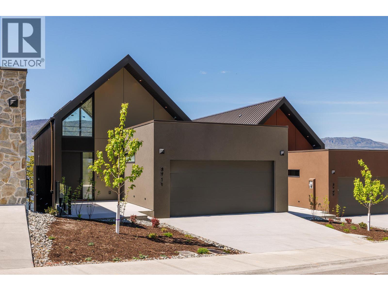  3711 McKinley Beach Drive, Kelowna