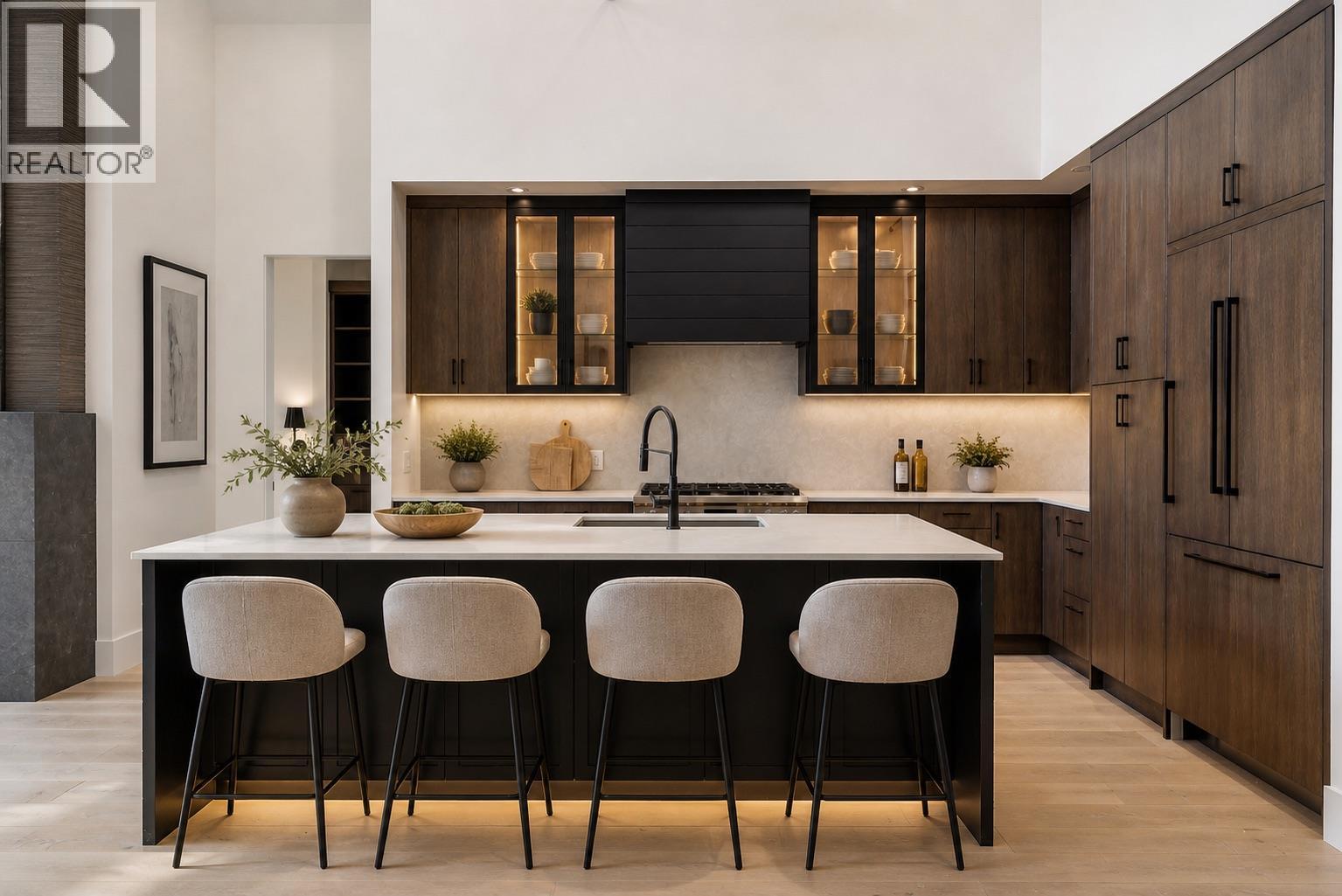  3711 McKinley Beach Drive, Kelowna