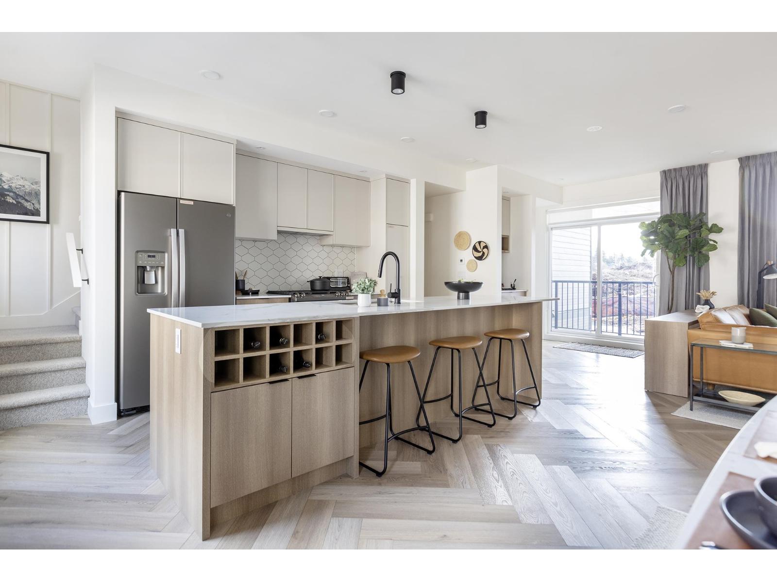 142 2350 165 STREET, Surrey