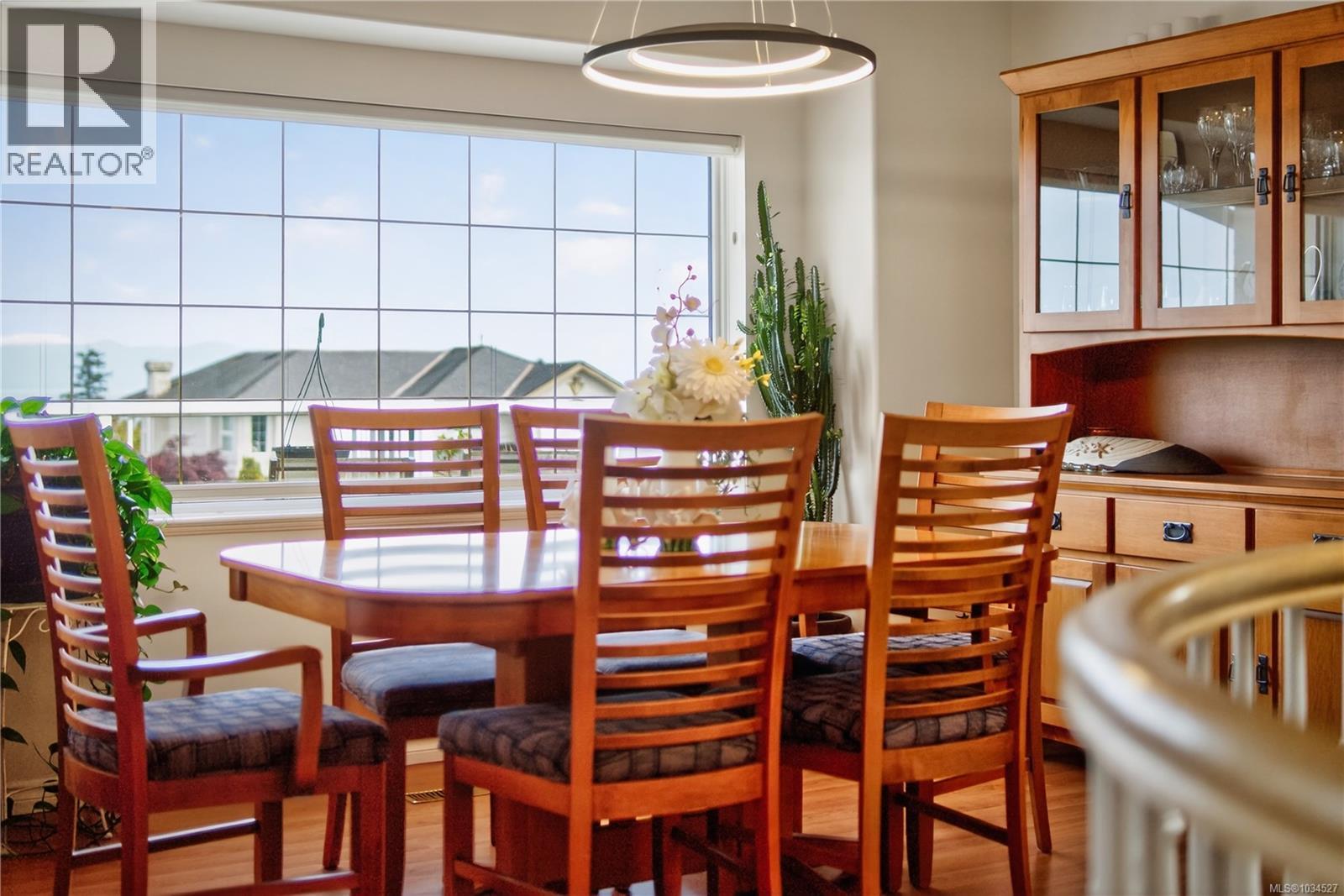 6379 Groveland Dr - 25
