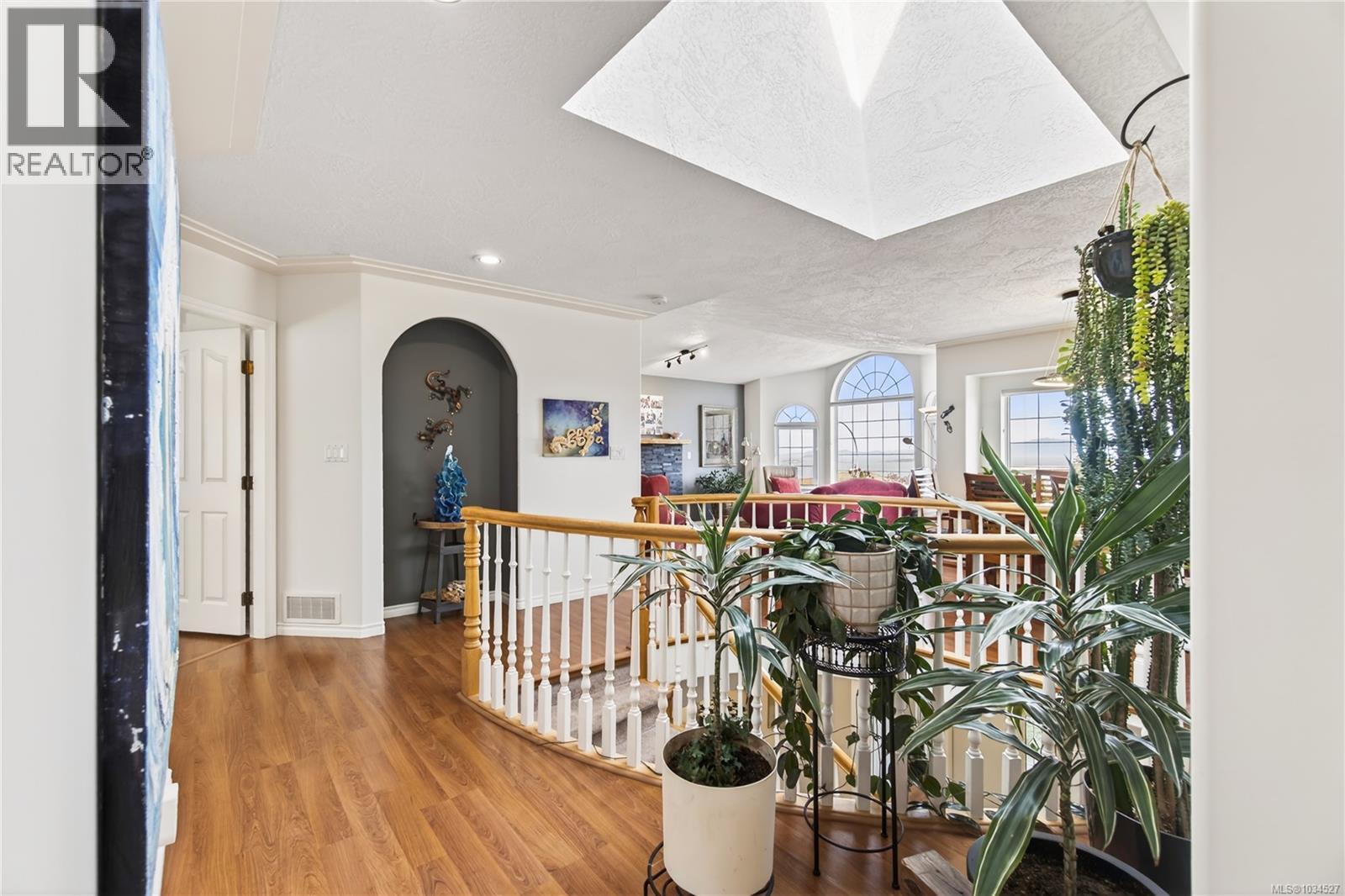 6379 Groveland Dr - 49