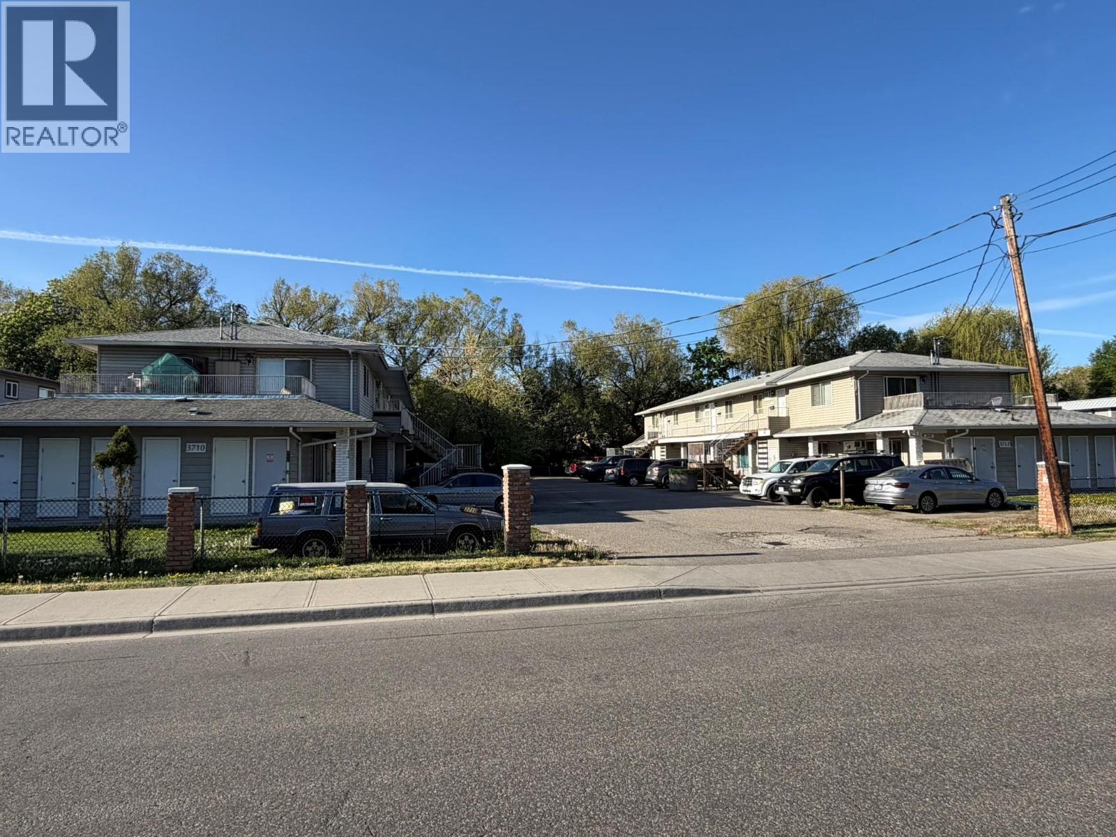 3710-3712 24 Avenue - 5