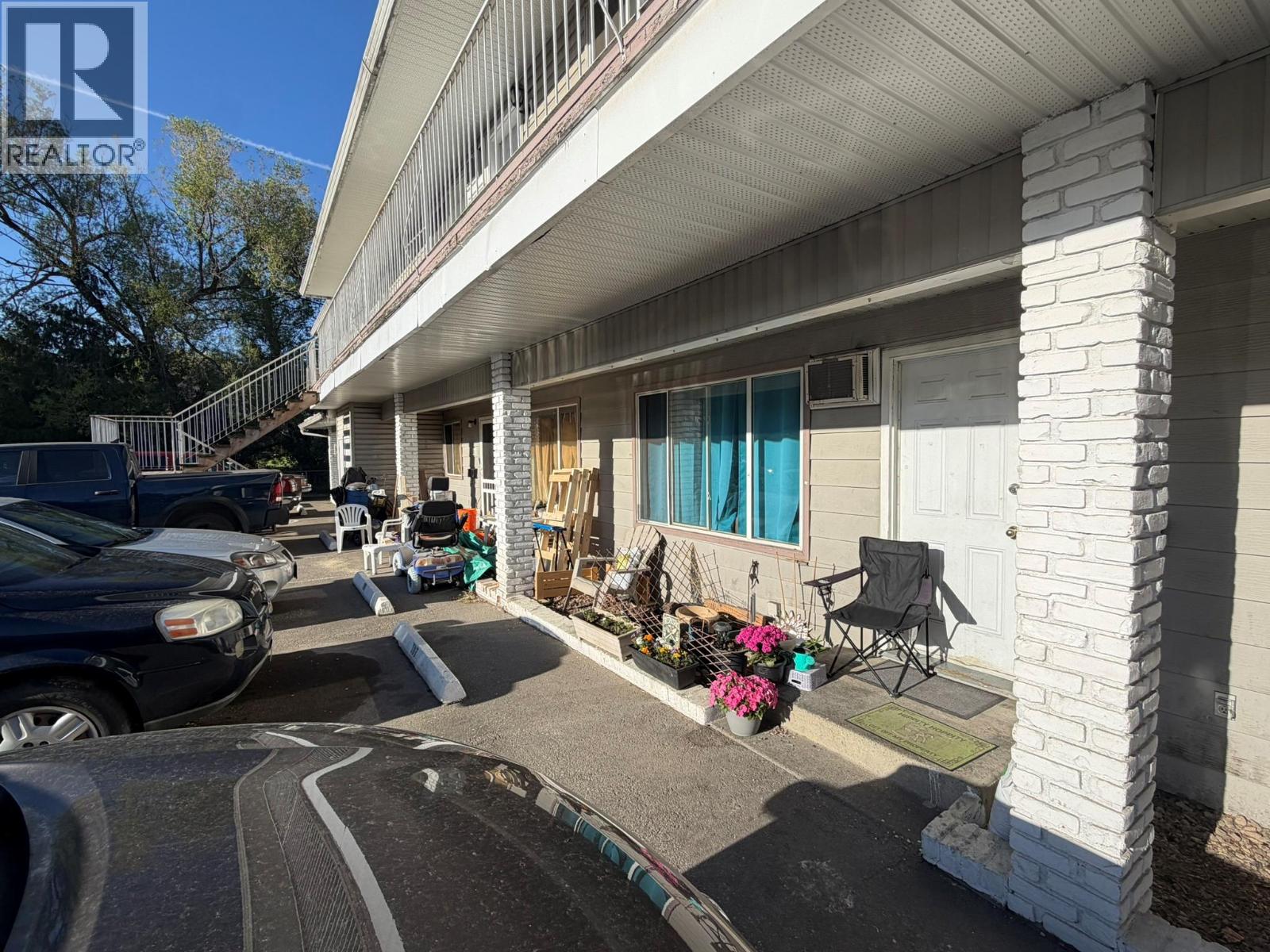3710-3712 24 Avenue, Vernon