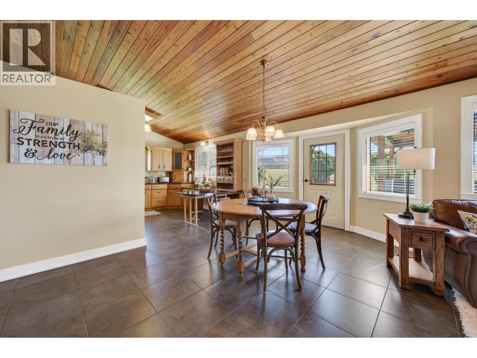 7390 River Heights Drive - 10