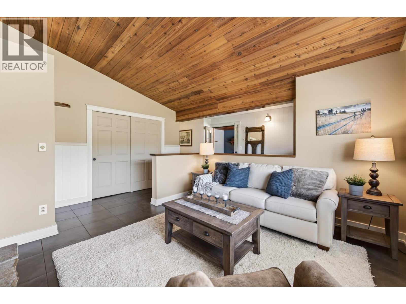 7390 River Heights Drive - 15