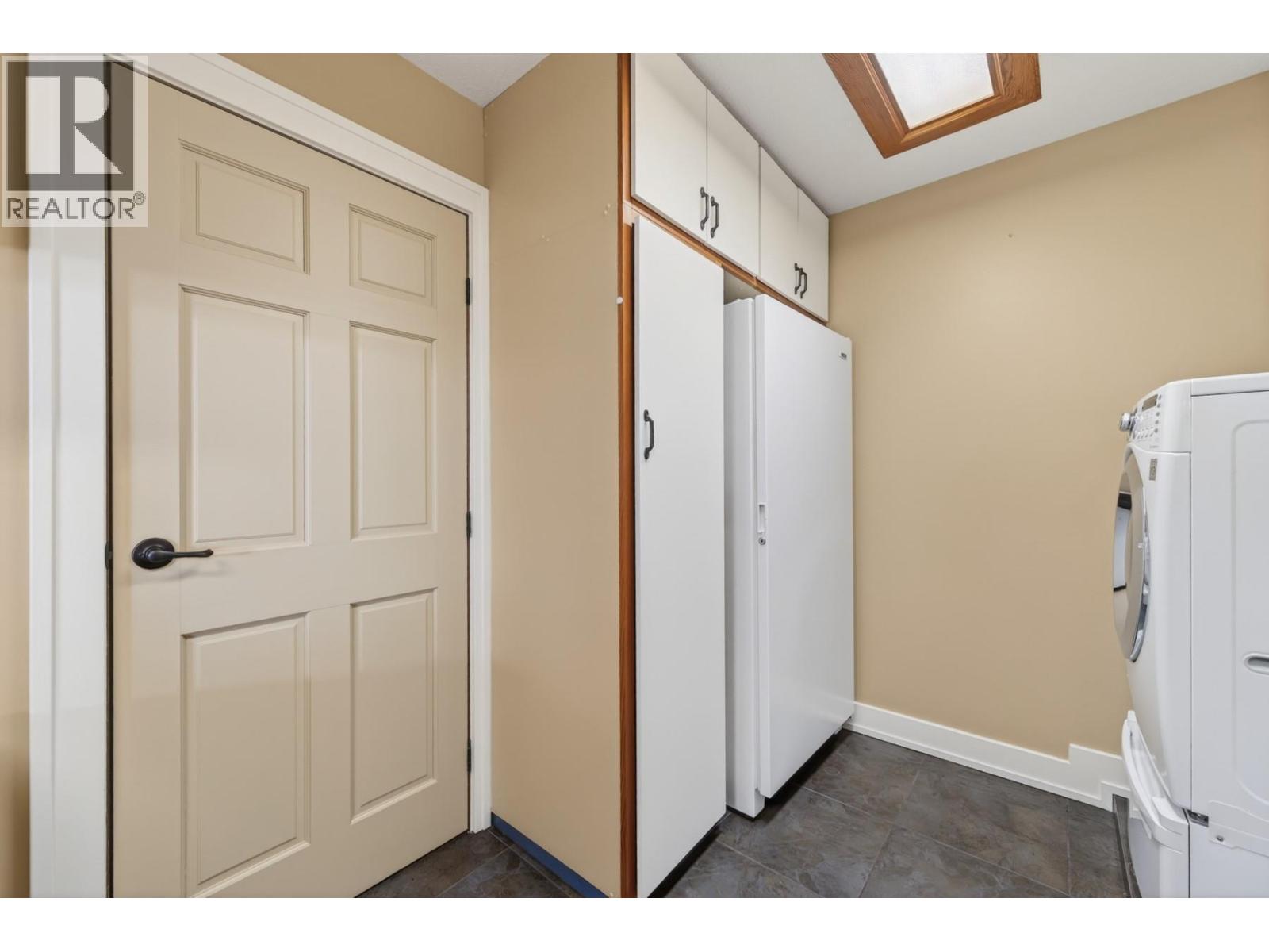 7390 River Heights Drive - 33