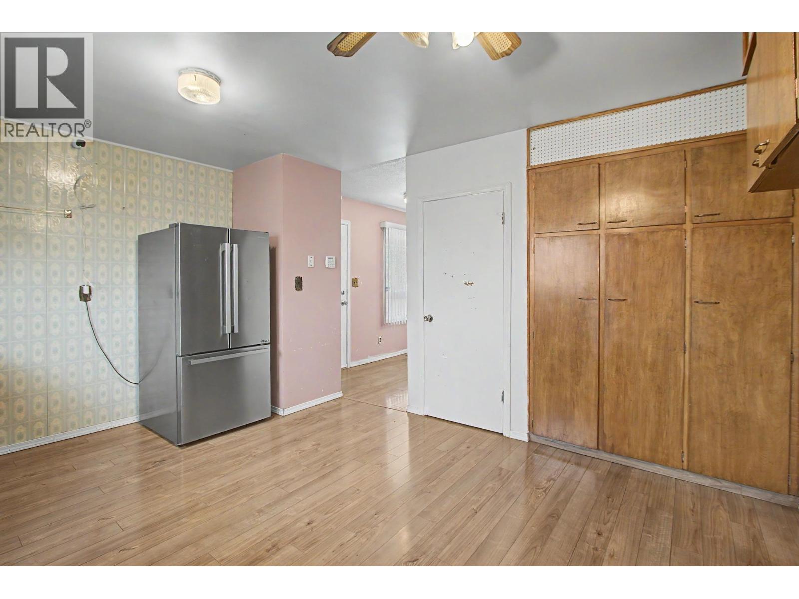 2469 15TH AVENUE - 9