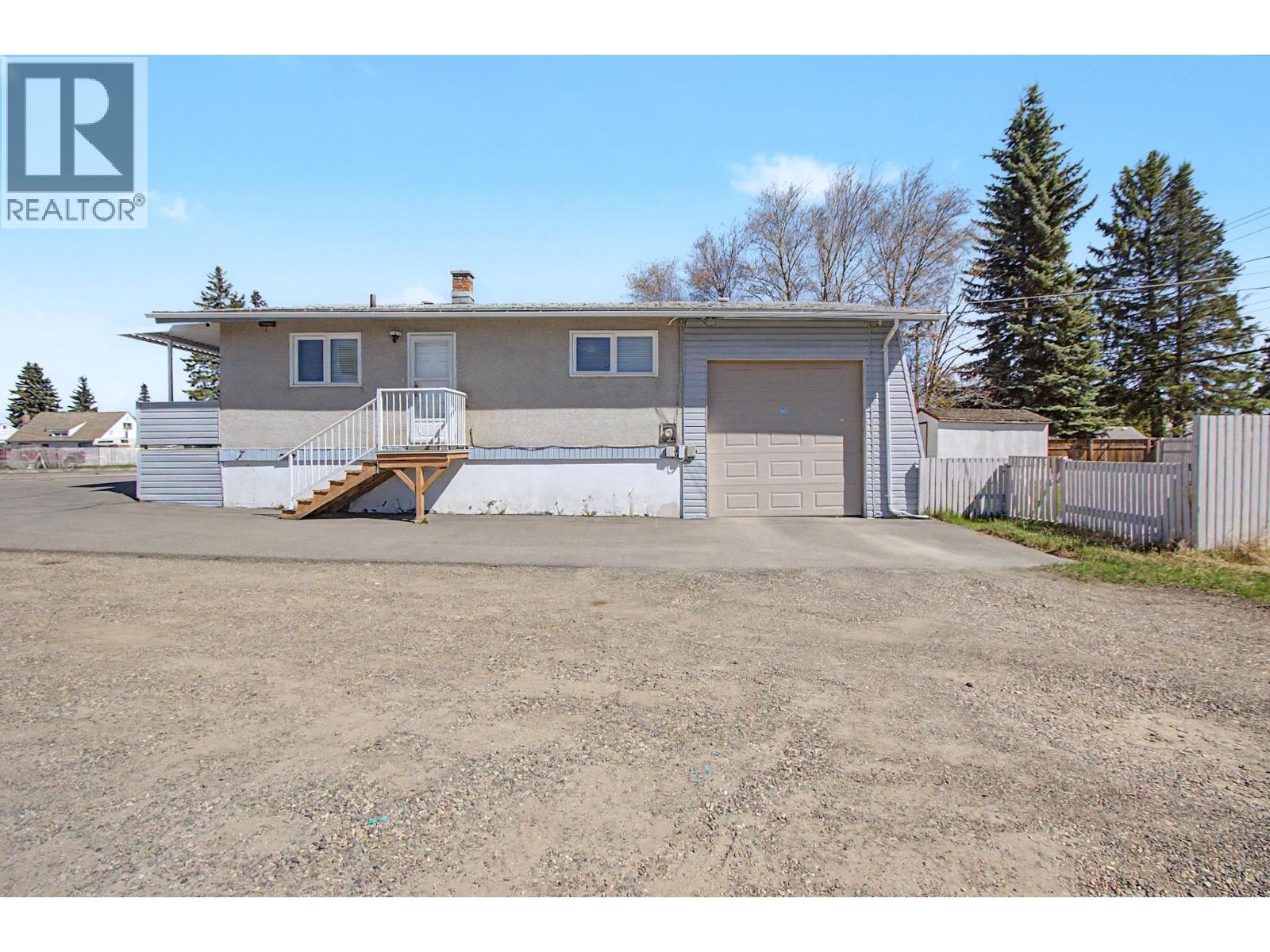 2469 15TH AVENUE - 22