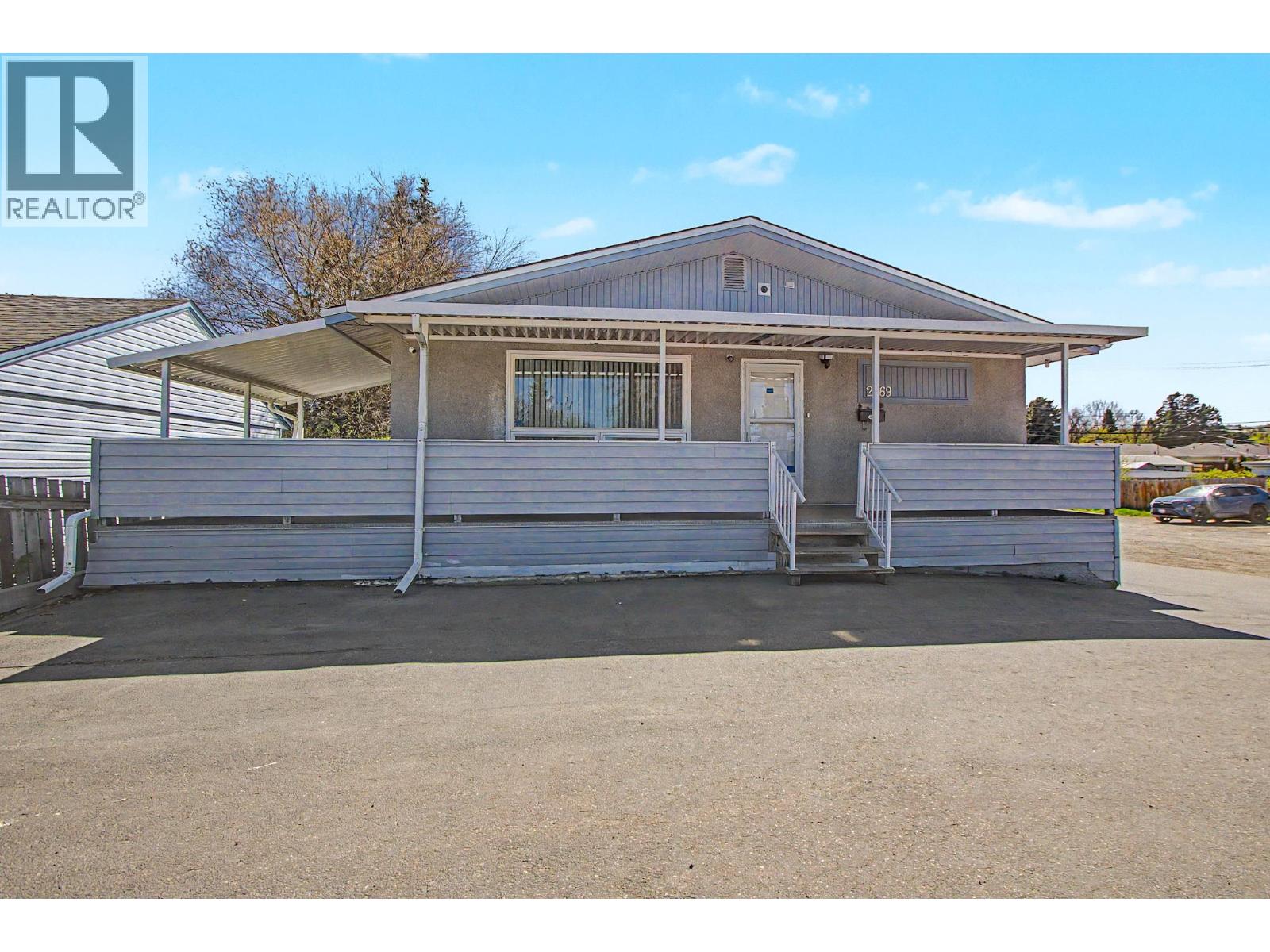 2469 15TH AVENUE - 23