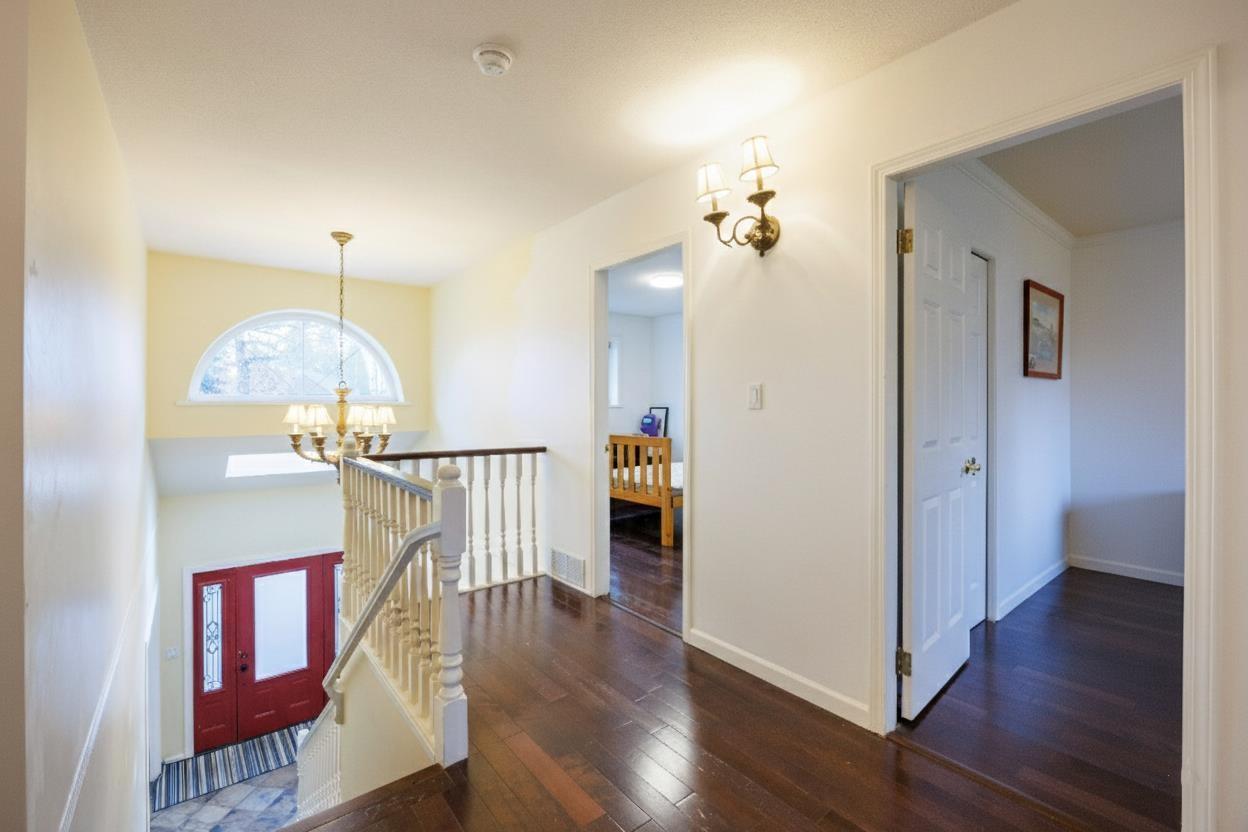 3 Bed, 3 Bath House for Sale in Surrey – 10333 167 STREET, Surrey - Image 13
