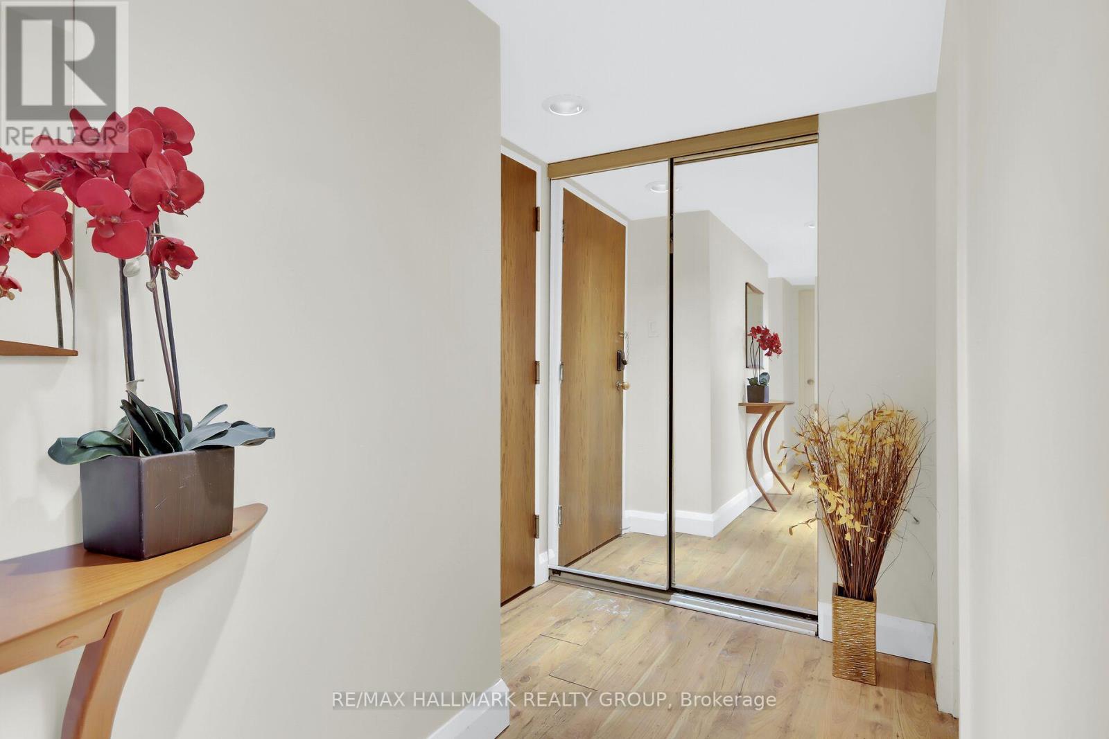 #503 470 LAURIER AVENUE W - 5