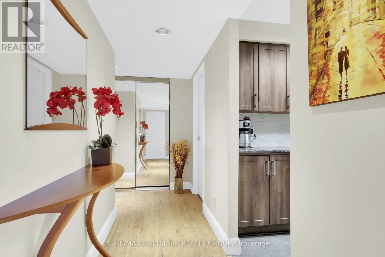 #503 470 LAURIER AVENUE W - 6