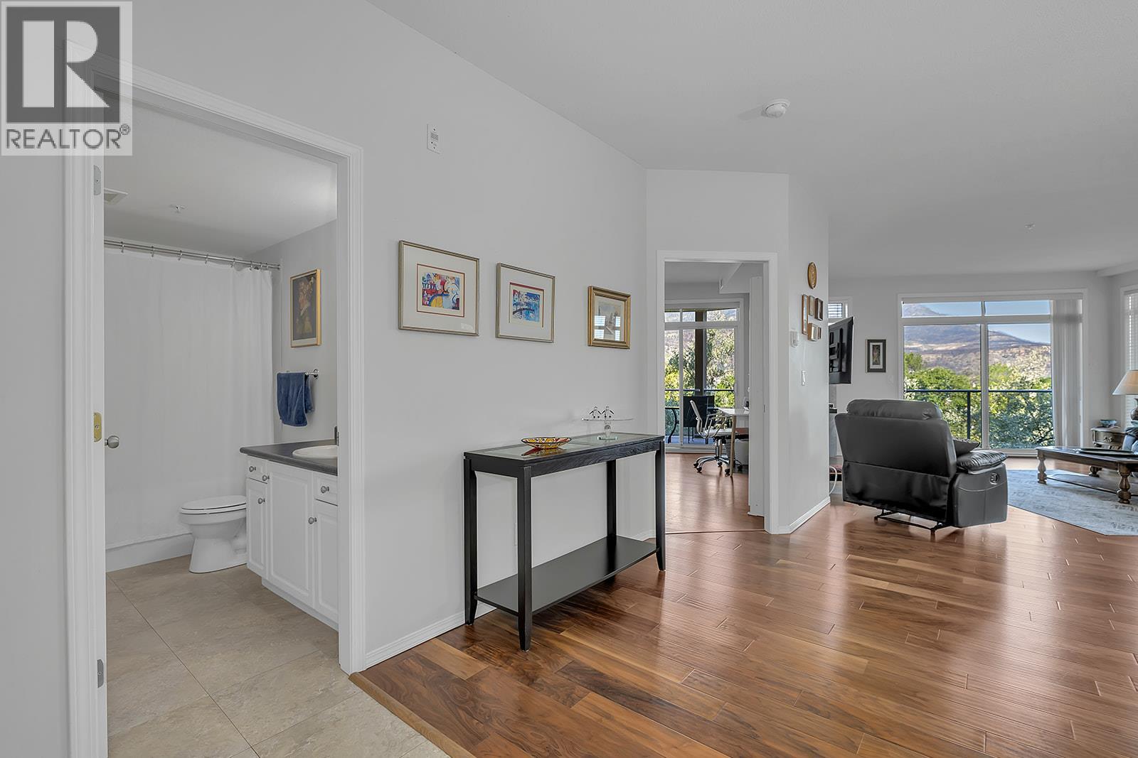 1088 Sunset Drive Unit# 410, Kelowna