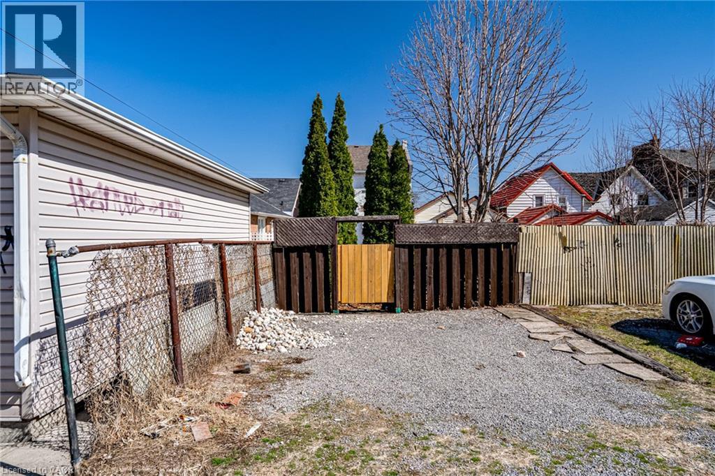 51 TISDALE Street N - 43