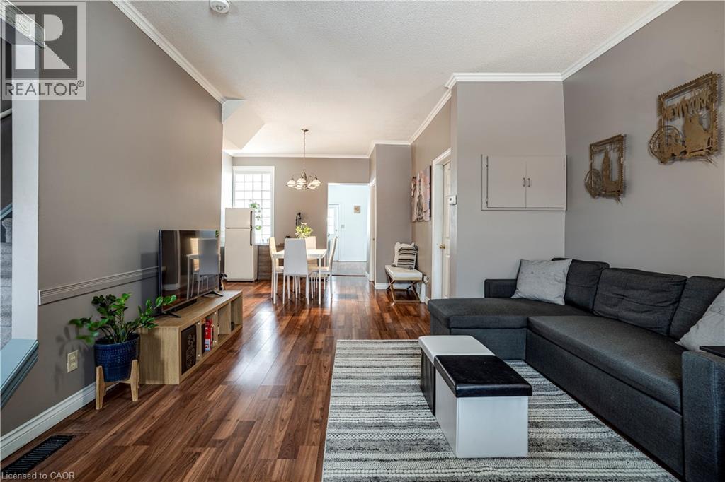 51 TISDALE Street N - 7