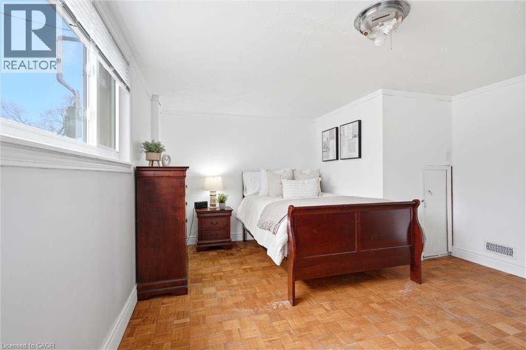 52 BONIFACE Avenue, Kitchener, Ontario, N2C1L9 — Photo 12