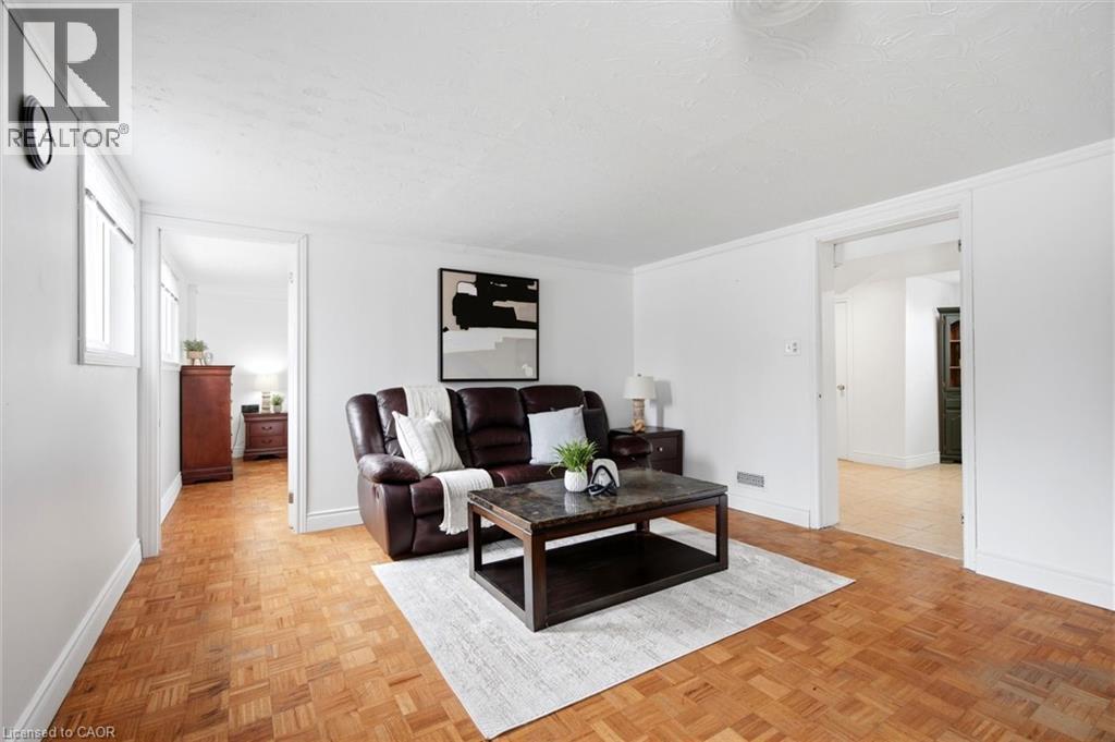 52 BONIFACE Avenue, Kitchener, Ontario, N2C1L9 — Photo 41