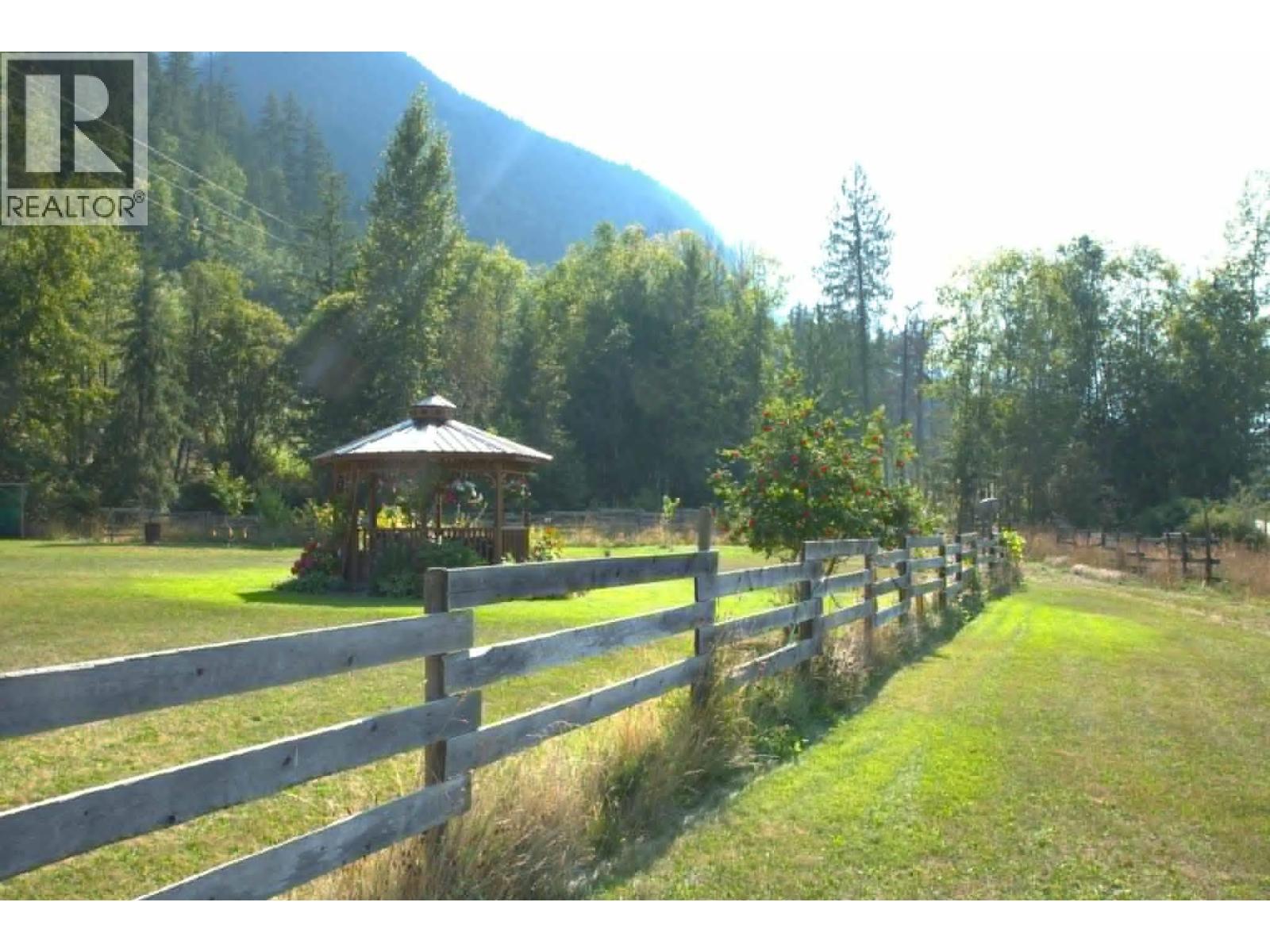 3015 Highway 6 Highway Lot# B - 11