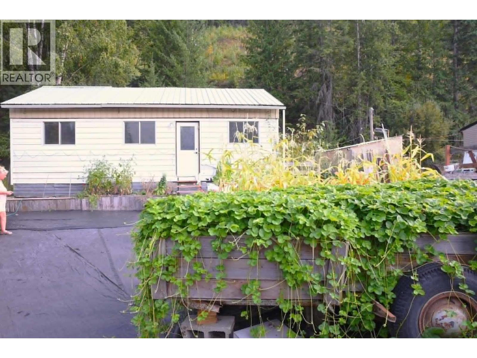 3015 Highway 6 Highway Lot# B - 17