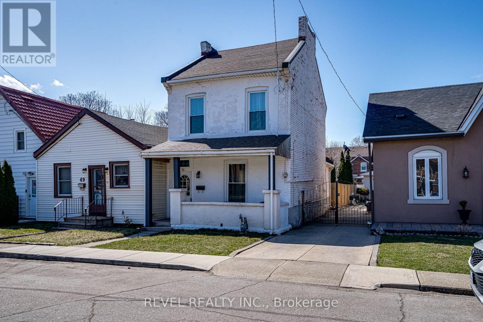 51 TISDALE STREET N - 1
