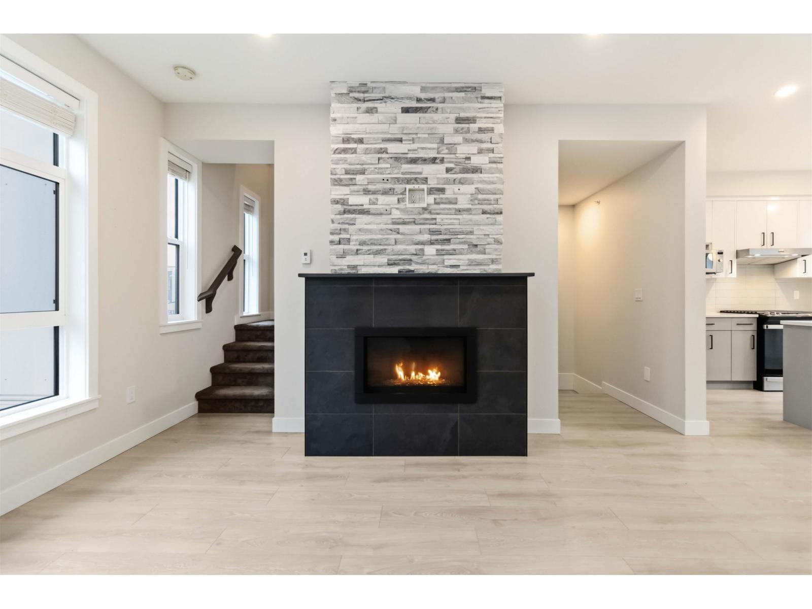 211 46150 THOMAS ROAD, Vedder Crossing, Chilliwack