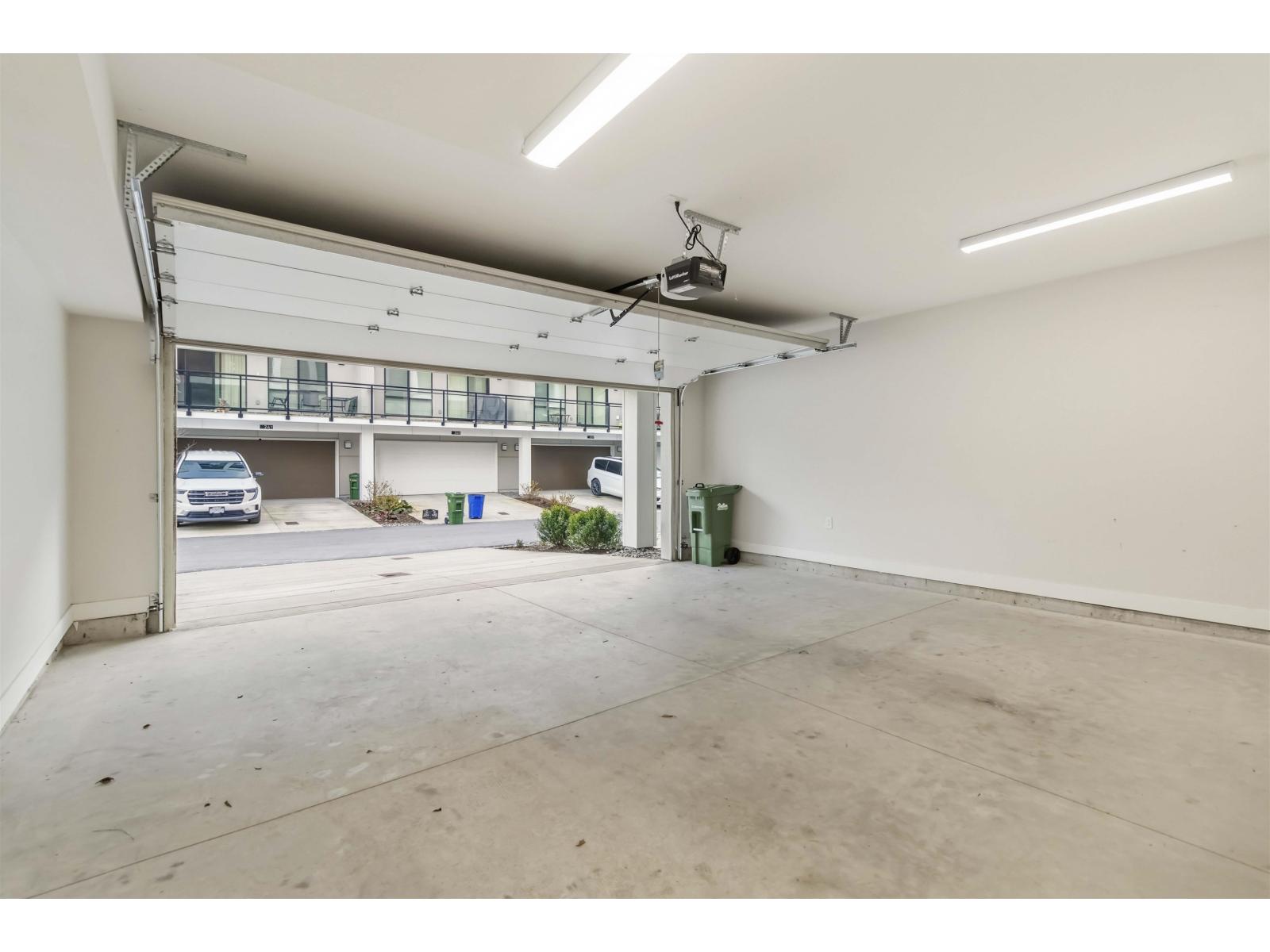 211 46150 THOMAS ROAD, Vedder Crossing, Chilliwack