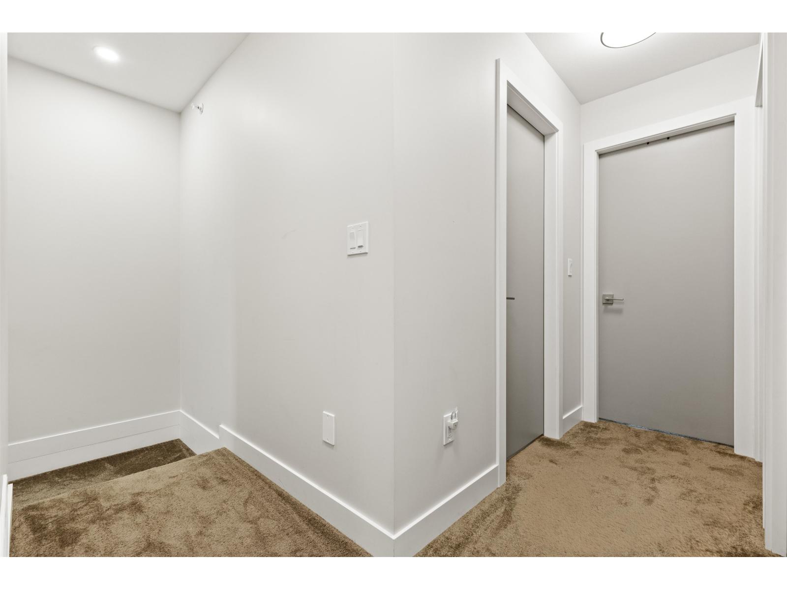 211 46150 THOMAS ROAD, Vedder Crossing, Chilliwack