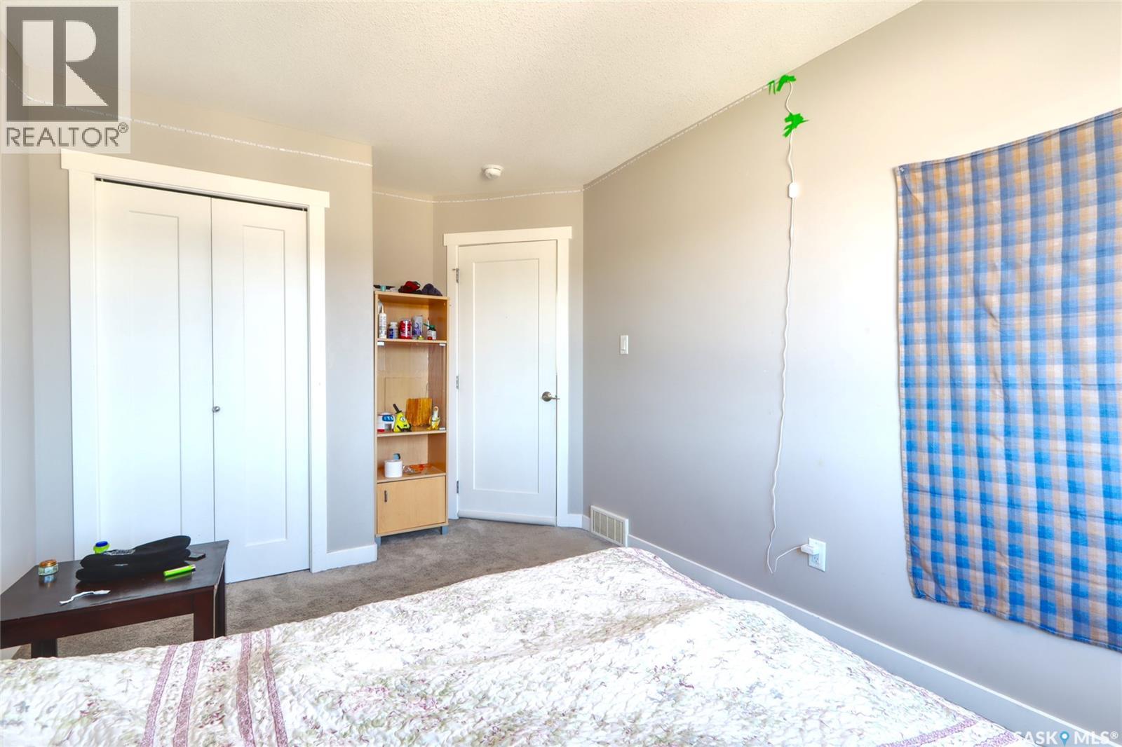 #1732 Mustard STREET - 22