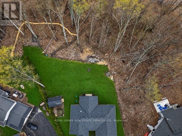 465 PARKVIEW COURT - 28