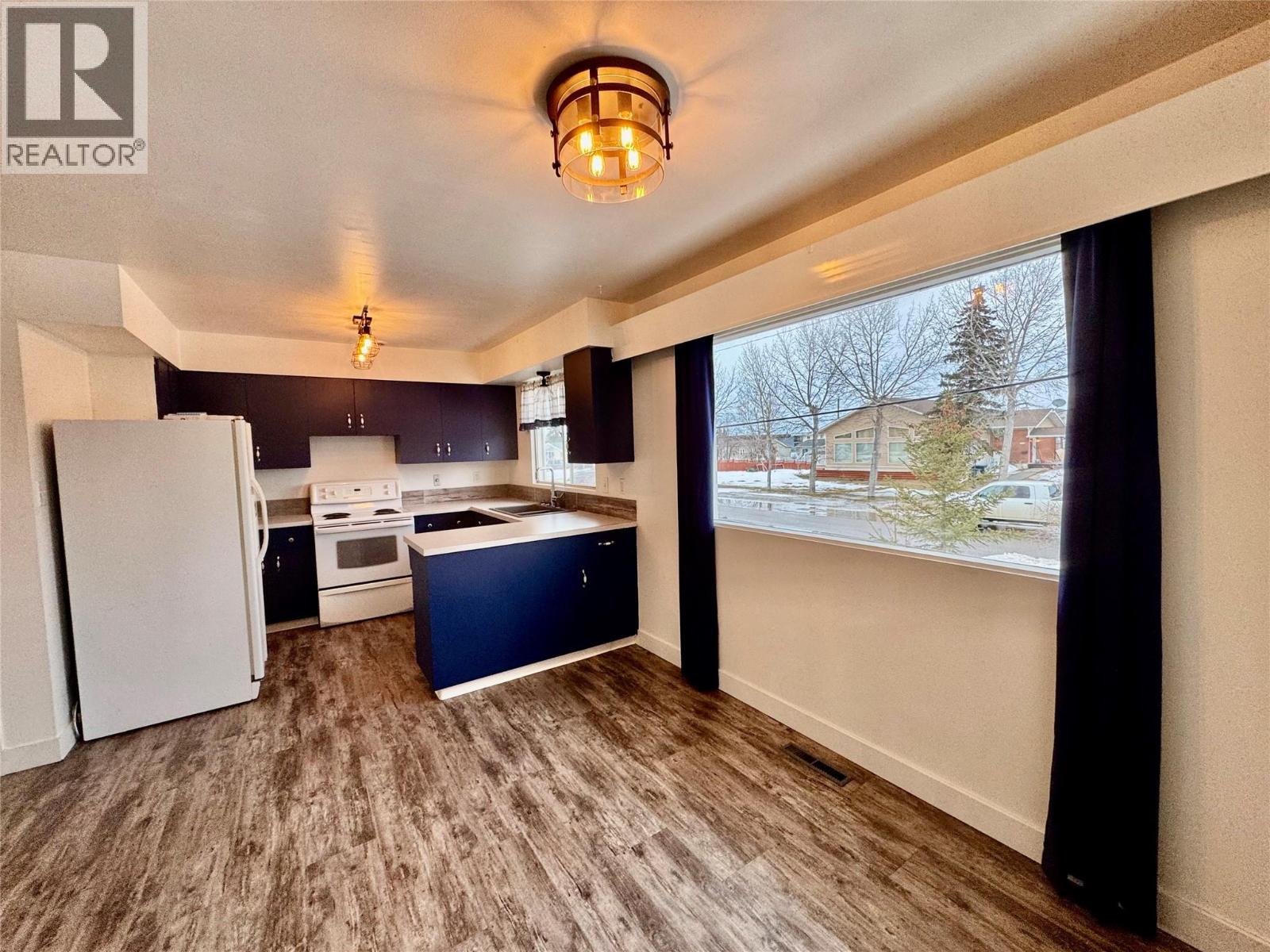 1501 111 Avenue, Dawson Creek