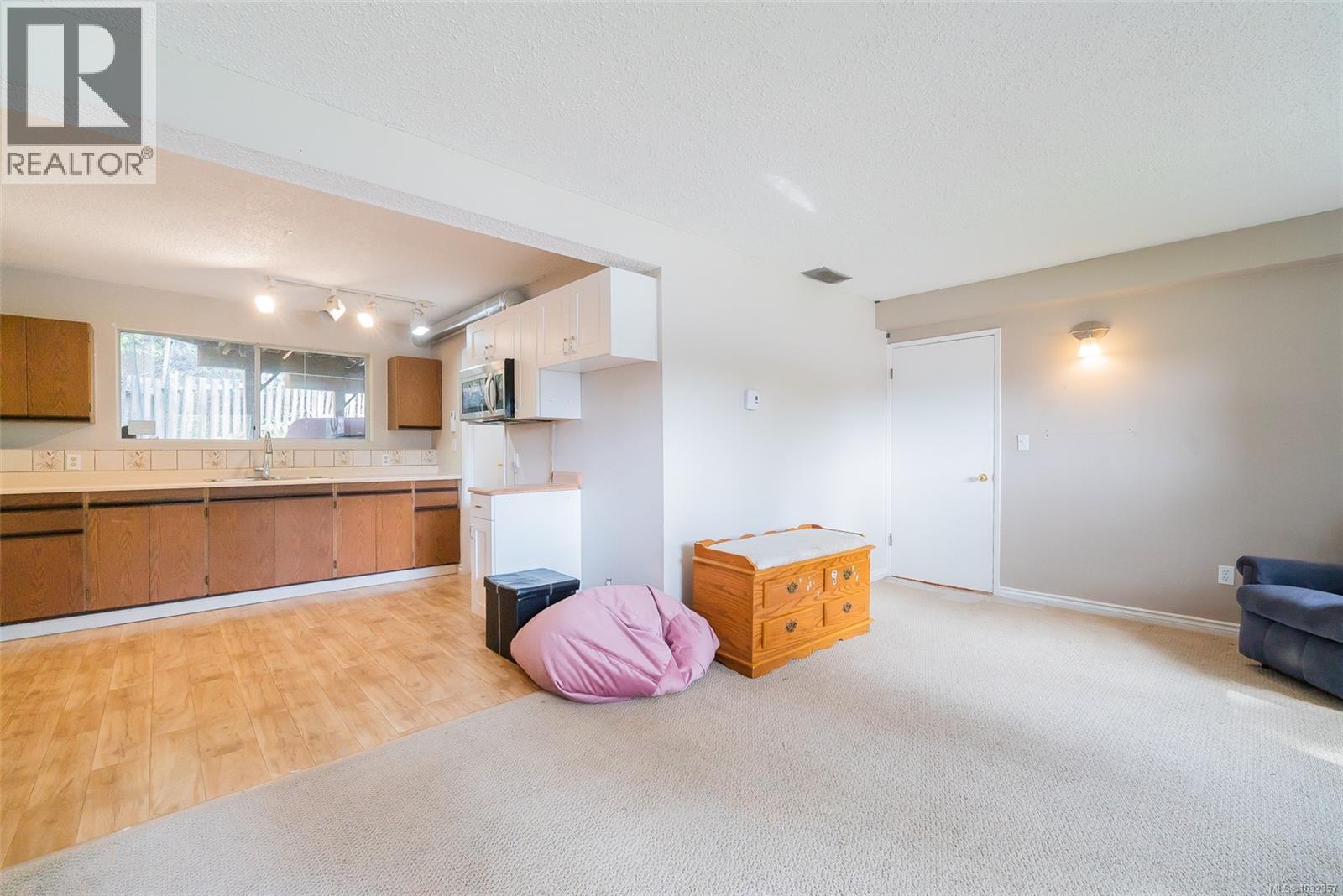 3367 Rock City Rd - 25