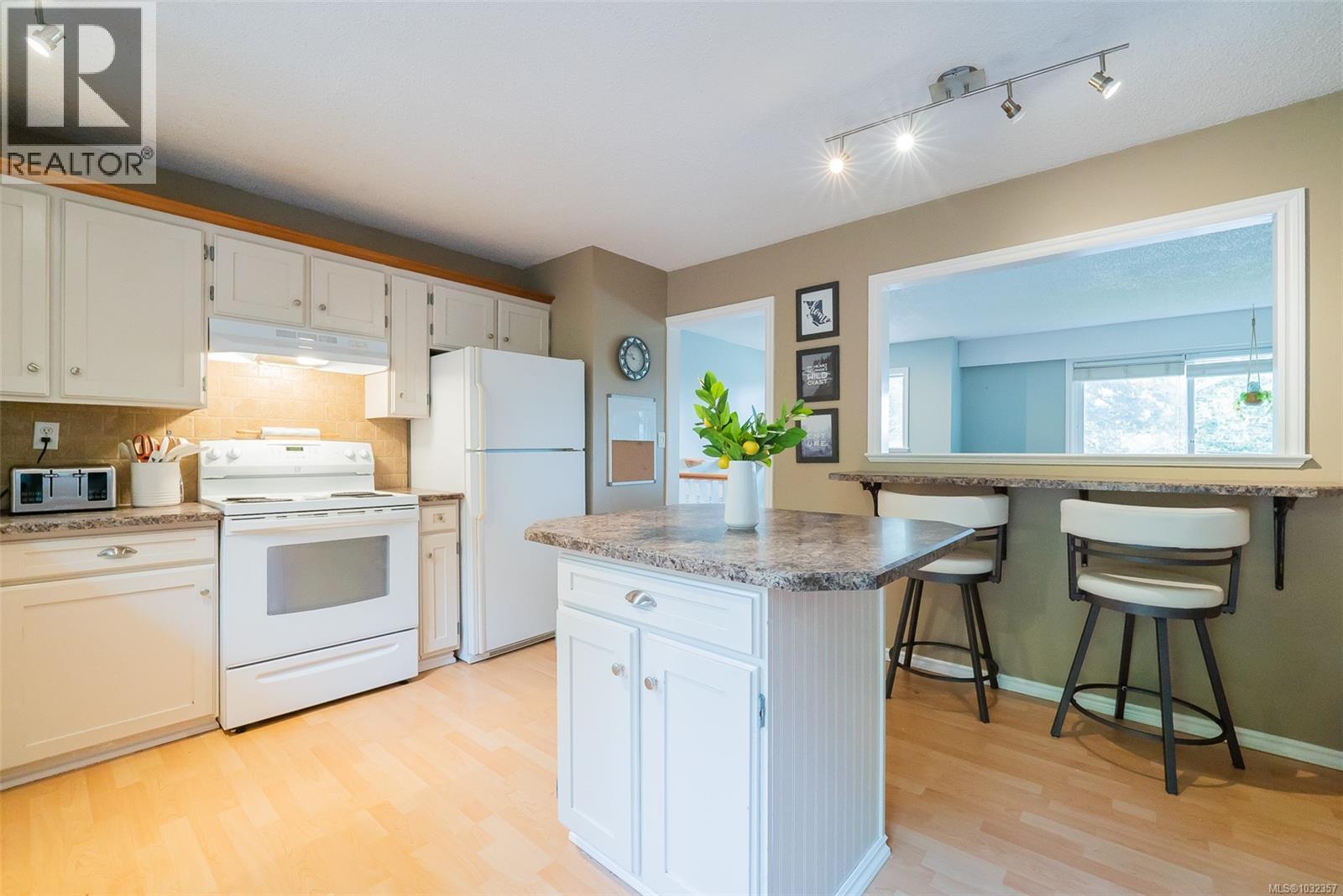 3367 Rock City Rd - 4