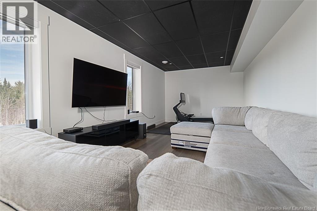 42 Golden Eagle Drive - 34