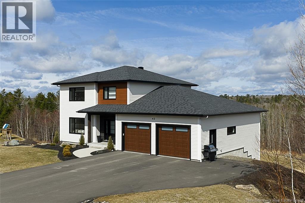 42 Golden Eagle Drive - 48